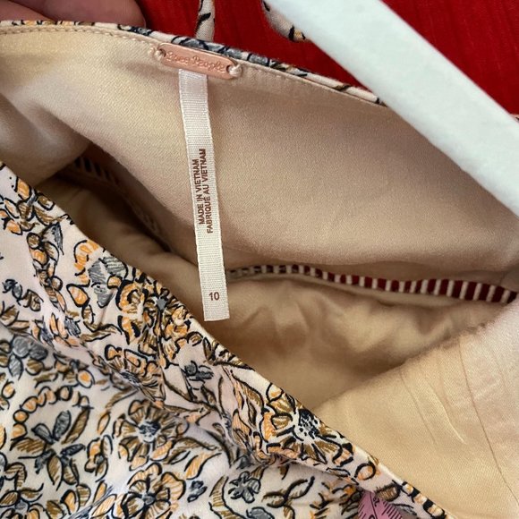 Free People Boheme Mini Dress in Ivory Floral Long Sleeved Open Back Size 10 New - Picture 8 of 12